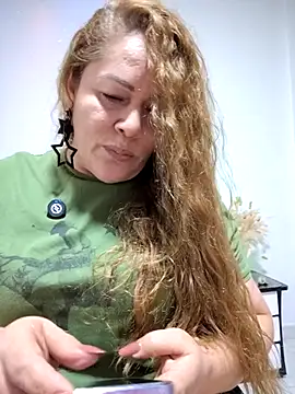 Snapshot of SluttyMilf79 chatting on July 22, 2026, 7:21 am SluttyMilf79 online show from July 22, 2026, 7:21 am