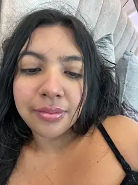 nicole fisherr online show from April 19, 2026, 6:47 am