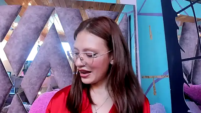 LARICSABLUE online show from March 9, 2025, 12:53 am