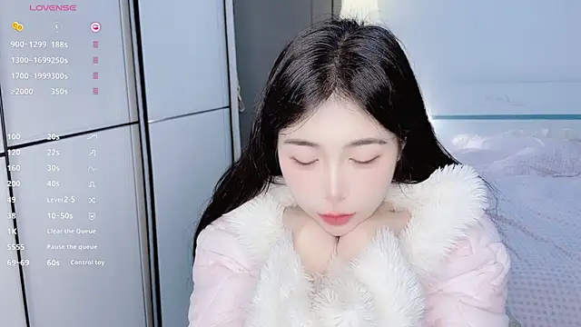 White-Star online show from February 7, 2025, 6:45 pm