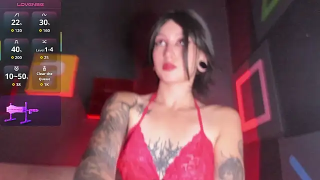 Kiraa Rizzo online show from February 5, 2026, 3:30 pm