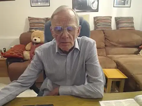 Ferret7777 online show from April 16, 2026, 9:39 pm