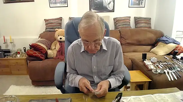 Ferret7777 online show from September 20, 2025, 9:20 pm