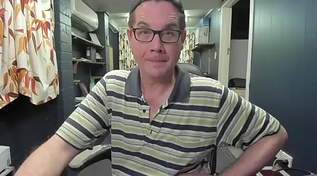 tilobinder online show from January 24, 2025, 2:51 pm