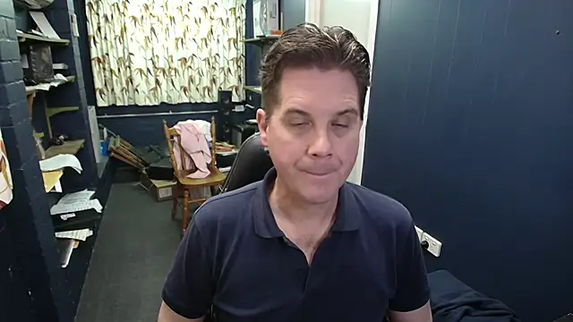 Snapshot of tilobinder chatting on May 2, 2026, 3:28 pm tilobinder online show from May 2, 2026, 3:28 pm