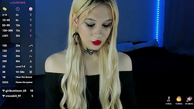 Snapshot of Eva_Moorie chatting on March 19, 2025, 9:58 pm Eva Moorie online show from March 19, 2025, 9:58 pm