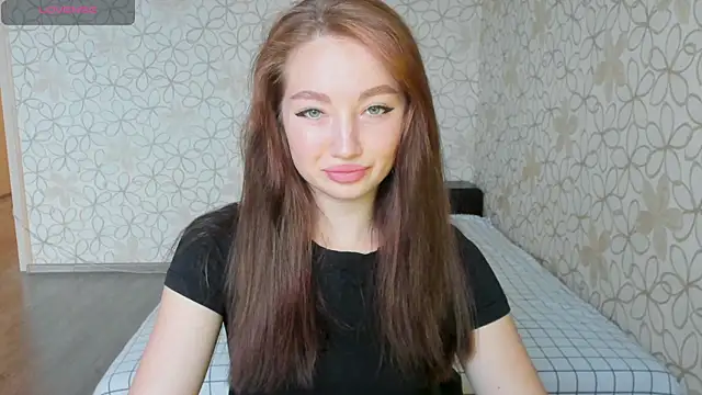 Snapshot of Lissa_Cristal chatting on September 24, 2025, 10:33 am Lissa Cristal online show from September 24, 2025, 10:33 am