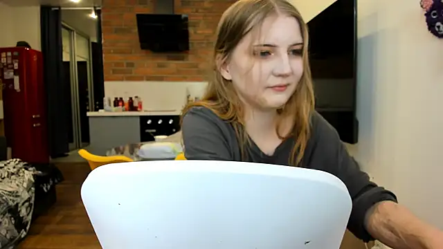 princessaalicc online show from February 17, 2025, 11:13 am