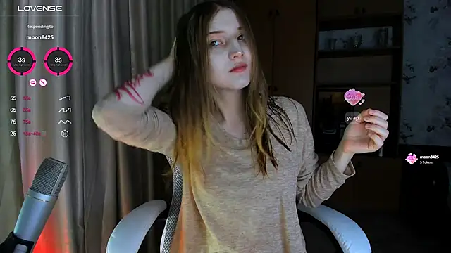 princessaalicc online show from December 15, 2025, 12:22 pm