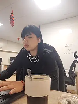 maria lasexy online show from October 15, 2025, 12:35 pm