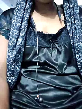 Hot-Anuska online show from September 15, 2025, 4:07 pm