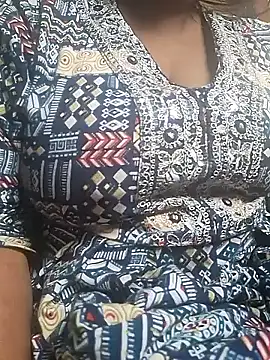 Hot-Anuska online show from February 26, 2025, 4:08 am