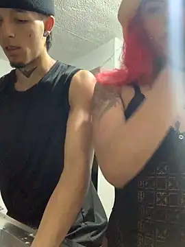 Snapshot of LianSux chatting on January 3, 2025, 1:27 am LianSux online show from January 3, 2025, 1:27 am