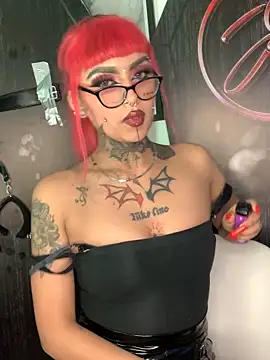 Snapshot of LianSux chatting on January 22, 2025, 9:13 am LianSux online show from January 22, 2025, 9:13 am