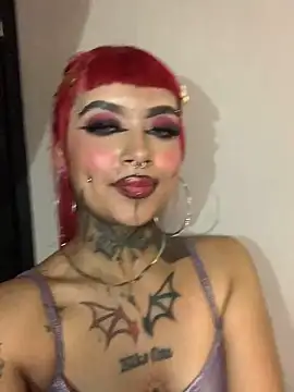 Snapshot of LianSux chatting on December 29, 2024, 11:39 pm LianSux online show from December 29, 2024, 11:39 pm