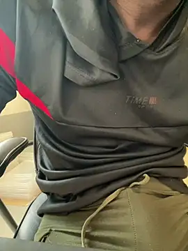 Blakishie online show from December 8, 2024, 11:24 am