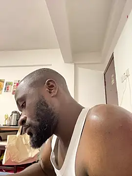 Blakishie online show from March 1, 2025, 6:32 pm