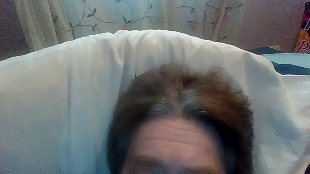 Snapshot of frankie7inch chatting on May 21, 2026, 4:48 pm frankie7inch online show from May 21, 2026, 4:48 pm
