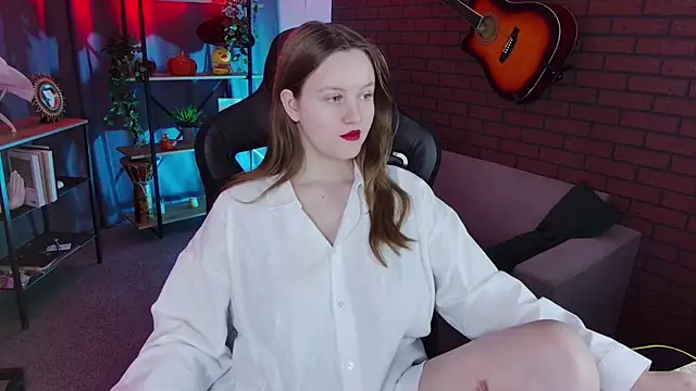 KellyPoter online show from November 26, 2025, 9:09 am