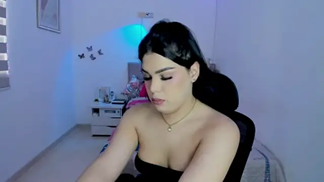 linda zaam83866 online show from November 15, 2025, 4:22 pm