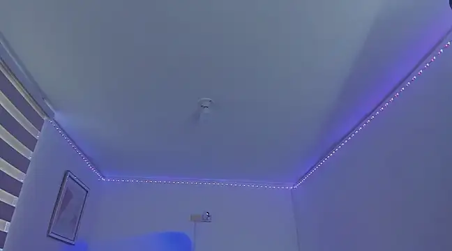 linda zaam83866 online show from March 10, 2025, 8:45 pm