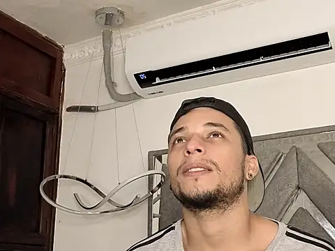 Fernanda brown18 online show from November 17, 2025, 12:47 am