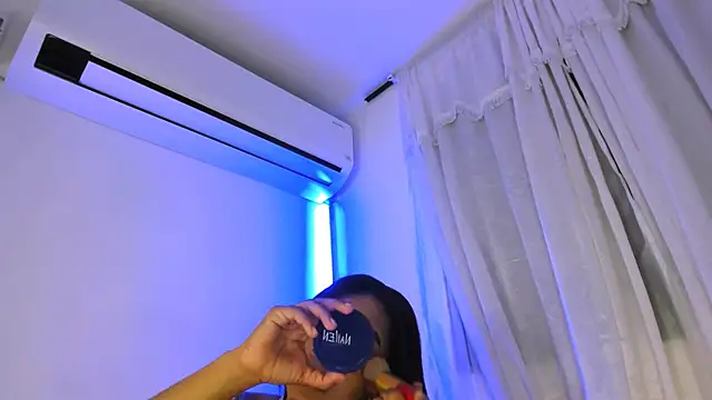 Fernanda brown18 online show from September 11, 2025, 8:20 pm