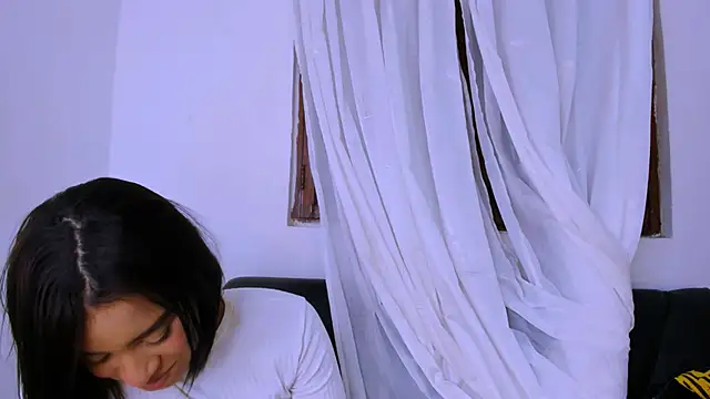 Fernanda brown18 online show from September 8, 2025, 7:46 pm