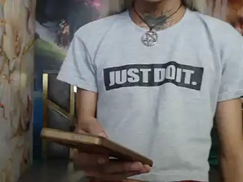 Snapshot of luna_gil_sex chatting on December 7, 2024, 7:38 pm luna gil sex online show from December 7, 2024, 7:38 pm