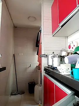 Snapshot of Skylar-Vox- chatting on September 8, 2025, 3:55 pm Skylar-Vox- online show from September 8, 2025, 3:55 pm