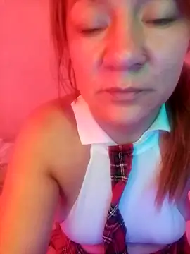 Snapshot of Skylar-Vox- chatting on March 22, 2025, 2:03 pm Skylar-Vox- online show from March 22, 2025, 2:03 pm