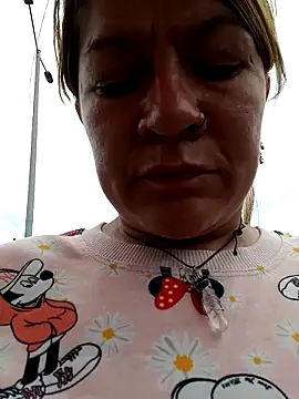 Snapshot of Skylar-Vox- chatting on March 20, 2025, 4:31 pm Skylar-Vox- online show from March 20, 2025, 4:31 pm