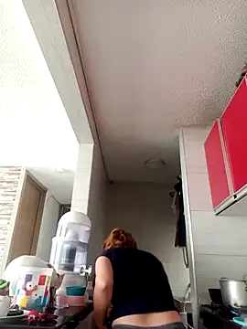 Snapshot of Skylar-Vox- chatting on October 12, 2025, 4:52 pm Skylar-Vox- online show from October 12, 2025, 4:52 pm