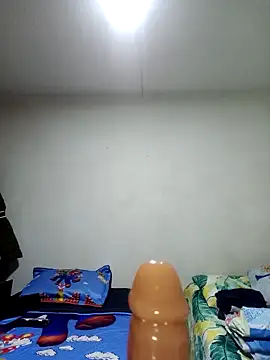 Snapshot of Skylar-Vox- chatting on November 1, 2025, 10:58 pm Skylar-Vox- online show from November 1, 2025, 10:58 pm