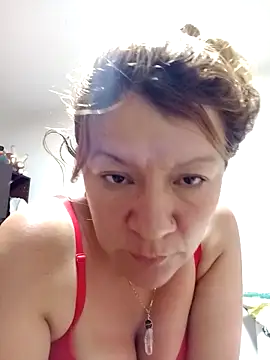 Snapshot of Skylar-Vox- chatting on October 22, 2025, 9:09 am Skylar-Vox- online show from October 22, 2025, 9:09 am