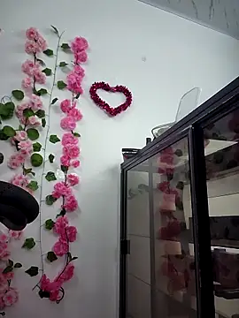 rapunzel069 online show from October 8, 2025, 12:50 pm