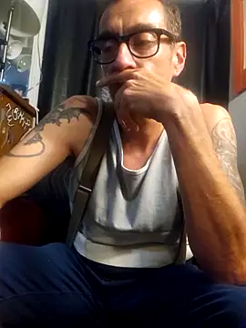 Pumpndeep online show from April 1, 2026, 2:13 am