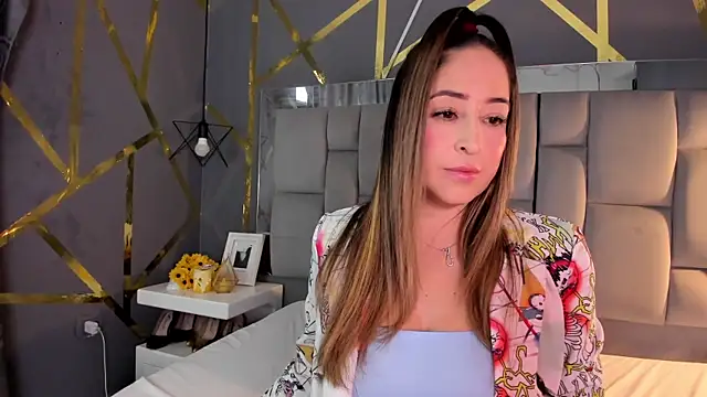 AliceSteel12 online show from September 17, 2025, 10:12 pm