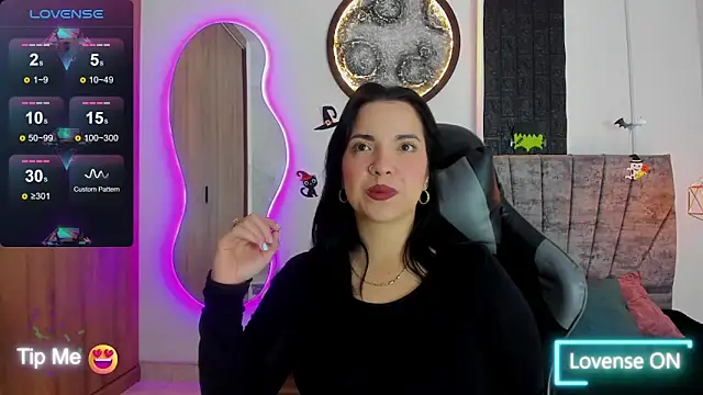 Snapshot of tatiana_sc chatting on October 14, 2025, 1:23 pm tatiana sc online show from October 14, 2025, 1:23 pm