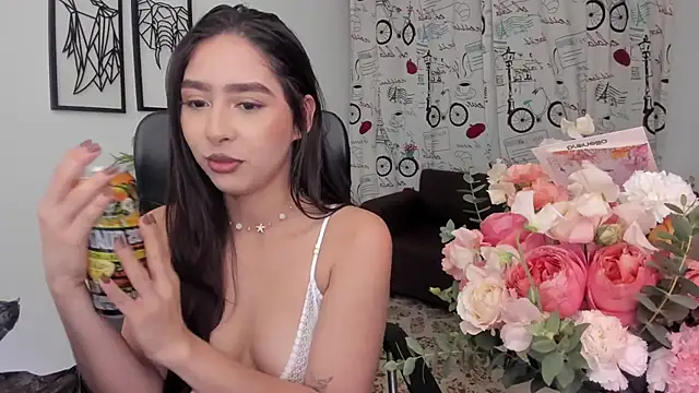 Snapshot of Danielacossio chatting on September 20, 2025, 4:06 am Danielacossio online show from September 20, 2025, 4:06 am