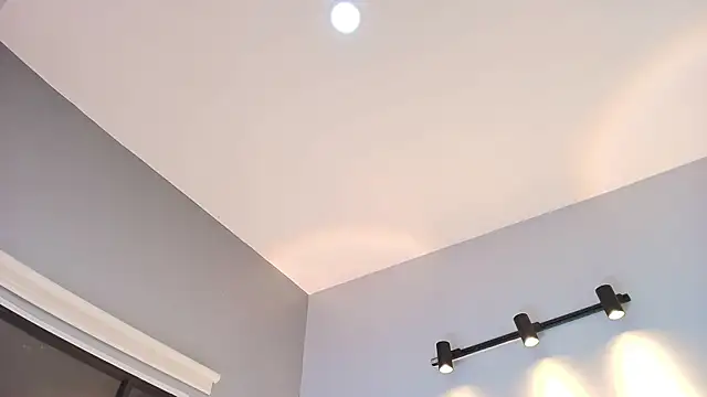 Snapshot of Annie9_ chatting on September 13, 2025, 4:34 am Annie9 online show from September 13, 2025, 4:34 am