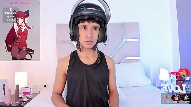 Thayler jones online show from November 14, 2025, 11:25 am