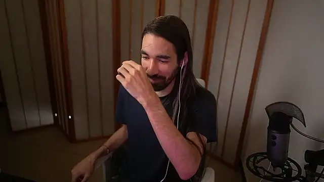 Snapshot of Your_Ice_cream chatting on March 29, 2026, 12:51 pm Your Ice cream online show from March 29, 2026, 12:51 pm