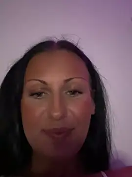 Snapshot of SweNatasha chatting on December 17, 2024, 7:04 pm SweNatasha online show from December 17, 2024, 7:04 pm