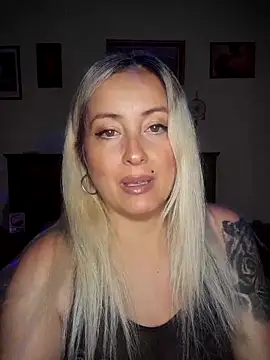 DesireSatler online show from November 22, 2025, 3:05 am