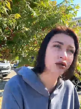 KikiWatson online show from September 15, 2025, 6:14 am