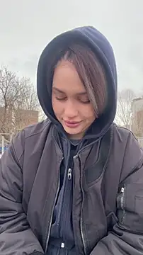 KikiWatson online show from March 5, 2026, 8:00 am