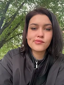 KikiWatson online show from September 26, 2025, 6:09 am