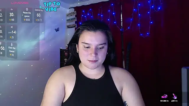 Nika 1  online show from October 4, 2025, 1:01 pm