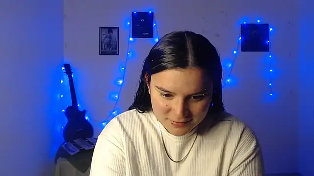 Nika 1  online show from September 18, 2025, 8:12 pm